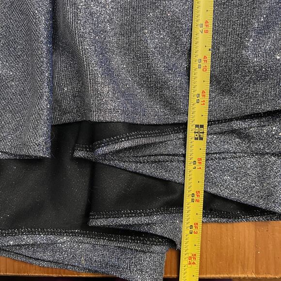 Elegant Silver Evening Gown - Picture 12 of 13